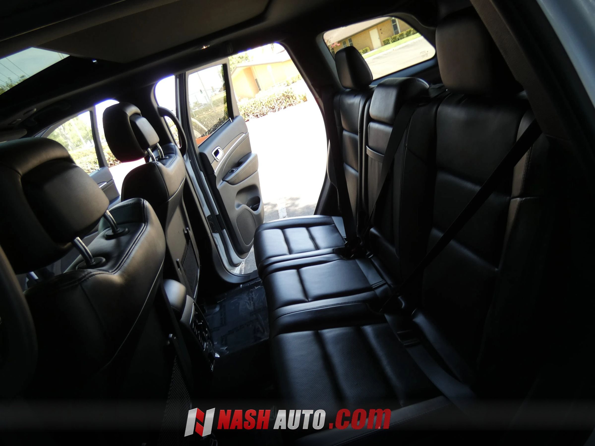 Used 2019 Jeep Grand Cherokee Limited w/ Luxury Group II AWD/4WD image 47