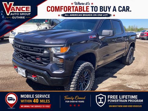 Used 2024 Chevrolet Silverado 1500 Custom Trail Boss AWD/4WD image 1