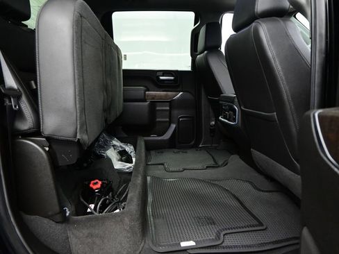 Used 2022 GMC Sierra 2500 Denali w/ Denali Ultimate Package AWD/4WD image 40