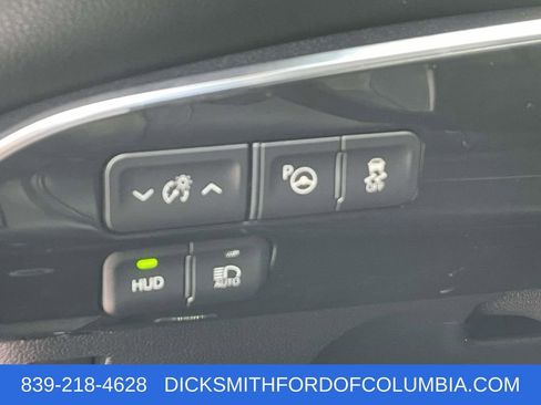 Used 2018 Toyota Prius Prime Advanced image 17