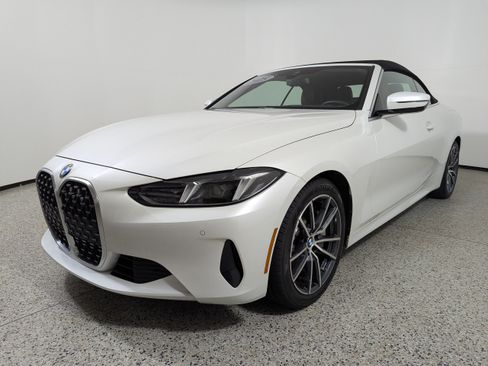 Used 2025 BMW 430i Convertible RWD image 3