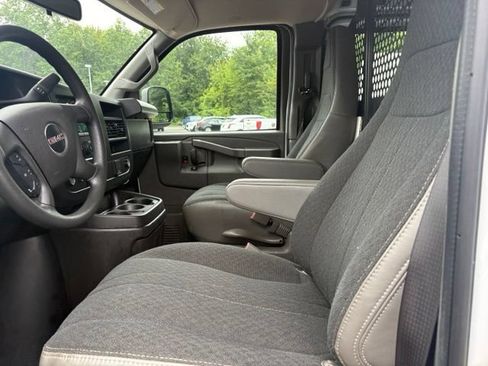 Used 2025 GMC Savana 2500 w/ Driver Convenience Package RWD image 26