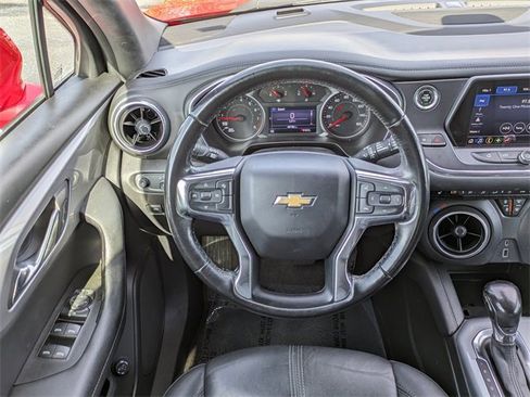 Used 2022 Chevrolet Blazer LT image 17