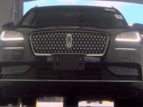 Used 2021 Lincoln Corsair AWD w/ Towing Package I image 3