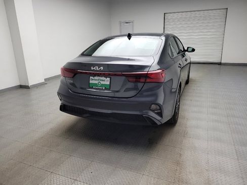 Used 2023 Kia Forte LXS image 7