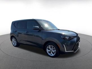Used 2025 Kia Soul LX w/ LX Technology Package FWD video 2