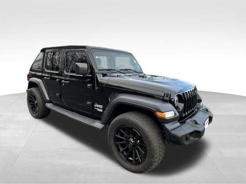 Used 2019 Jeep Wrangler Unlimited Sport S image 9
