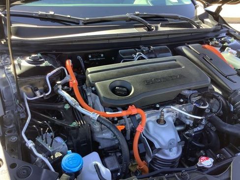 Used 2024 Honda Accord Touring image 12