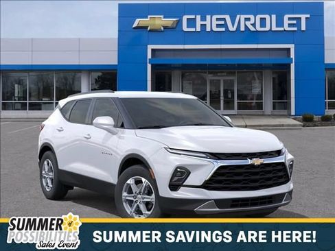 New 2026 Chevrolet Blazer LT w/ Convenience Package FWD image 7