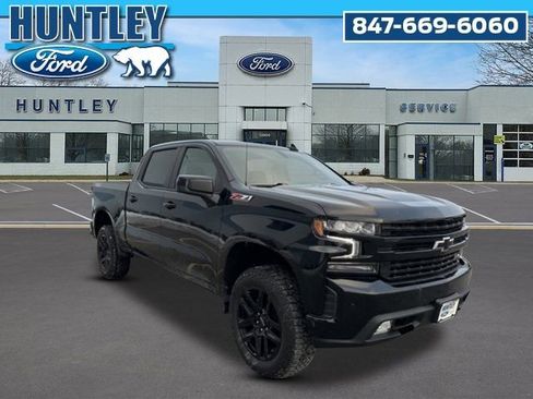 Used 2022 Chevrolet Silverado 1500 LT Trail Boss w/ Convenience Package II image 4