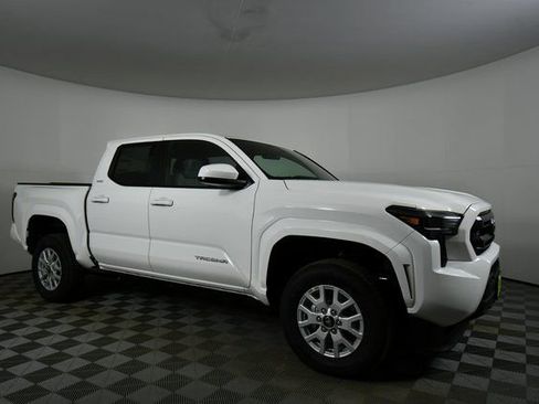 New 2026 Toyota Tacoma SR5 image 9