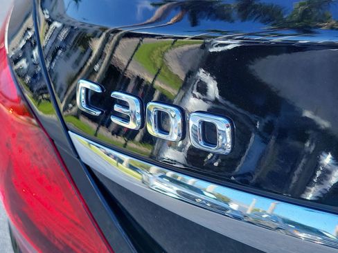 Used 2021 Mercedes-Benz C 300 Sedan image 7