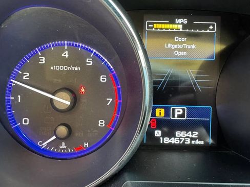 Used 2015 Subaru Outback 2.5i Premium image 28