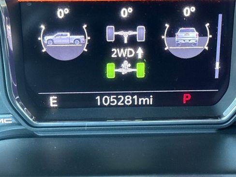 Used 2023 GMC Sierra 3500 Denali w/ Denali Black Diamond Edition image 42