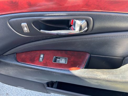 Used 2007 Lexus LS 460 image 41