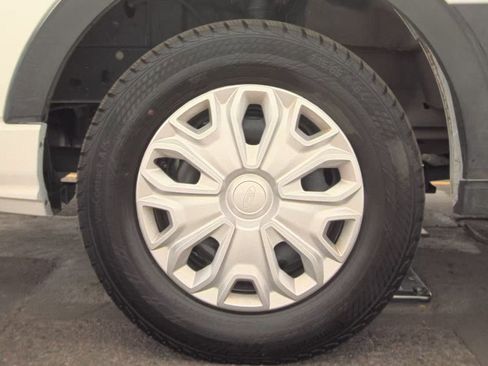 Used 2023 Ford Transit 350 XLT image 13