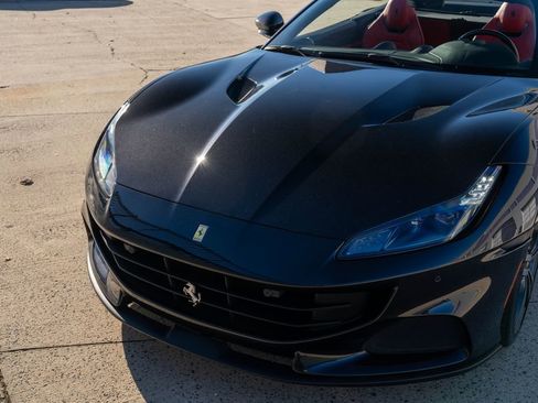Certified 2022 Ferrari Portofino M image 26