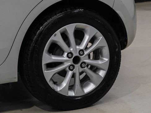 Used 2021 Chevrolet Spark LT FWD image 48