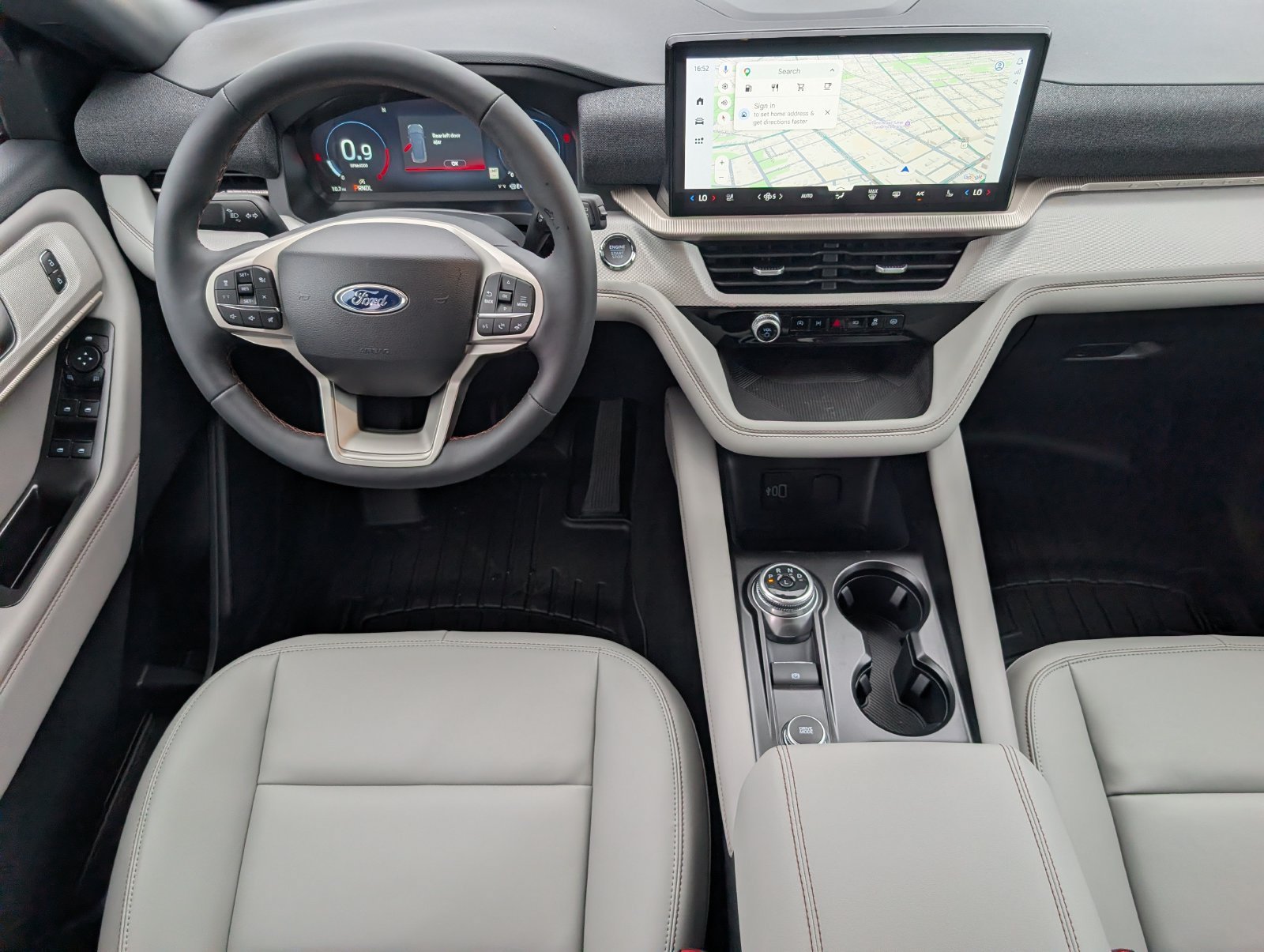 New 2027 Ford Explorer Active w/ Active Comfort Package RWD image 6