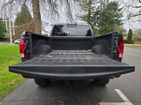 Used 2017 RAM 3500 Laramie w/ Sport Appearance Group image 6