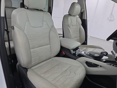 Used 2020 Kia Telluride SX w/ SX Prestige Package AWD/4WD image 10