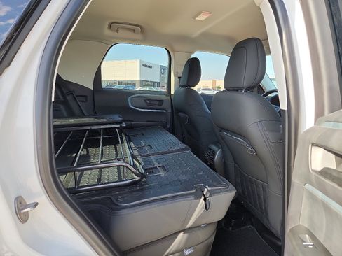 Used 2023 Ford Bronco Sport Badlands image 14