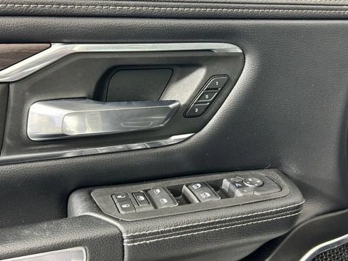 Used 2025 RAM 1500 Laramie AWD/4WD image 30