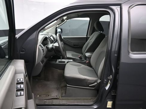 Used 2010 Nissan Xterra X AWD/4WD image 10