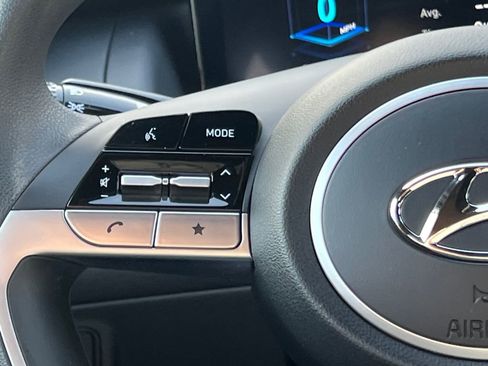 Certified 2022 Hyundai Santa Cruz SEL w/ Activity Package image 17