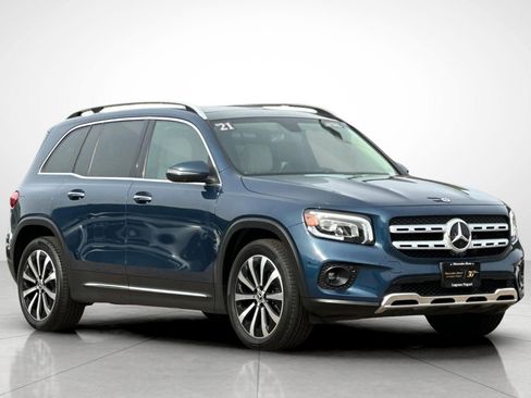 Certified 2021 Mercedes-Benz GLB 250 GLB 250 w/ Premium Package image 17