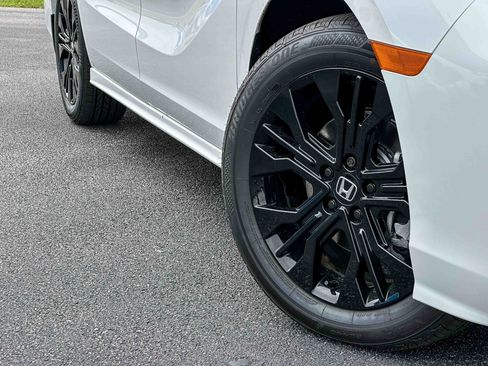 New 2026 Honda Odyssey Sport-L image 3