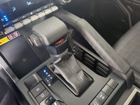 Used 2024 Toyota Tacoma TRD Off-Road w/ TRD Off Road Premium Package AWD/4WD image 26