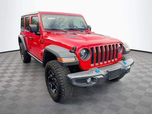 Used 2023 Jeep Wrangler Unlimited Rubicon 4xe w/ Cold Weather Group AWD/4WD image 4