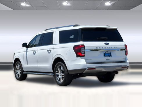 Used 2022 Ford Expedition Max Limited RWD image 3