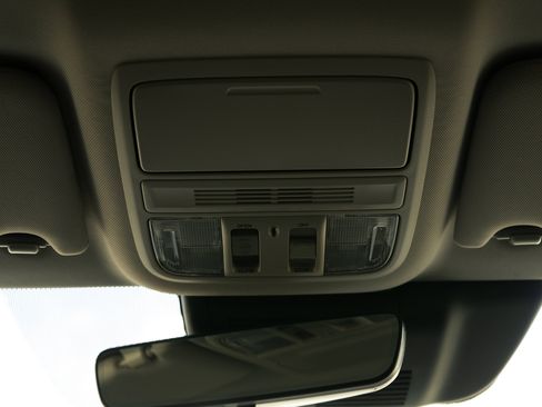 Used 2020 Honda Accord EX-L image 34