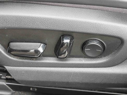 Used 2019 Lexus UX 200 F Sport w/ F Sport Premium Package image 21