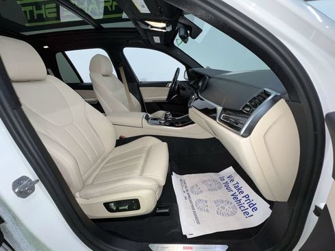 Used 2019 BMW X5 xDrive40i w/ Premium Package 2 AWD/4WD image 30