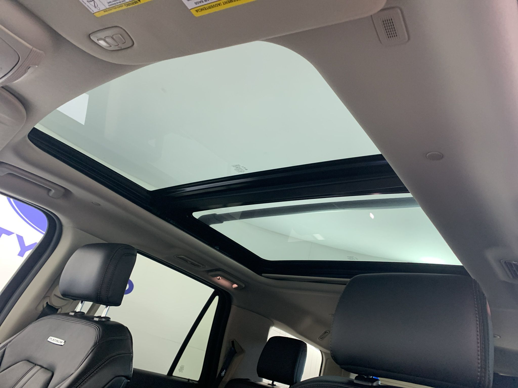 Used 2019 Ford Expedition Platinum AWD/4WD image 27