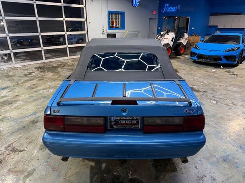 Used 1992 Ford Mustang LX RWD image 15