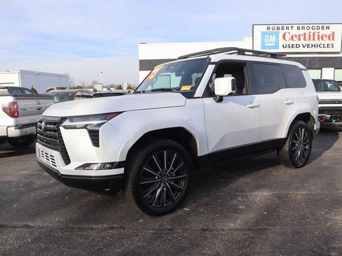 Used 2024 Lexus GX 550 550 Luxury+ 4D Sport Utility image 3