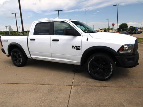 Used 2020 RAM 1500 Classic Warlock RWD image 3