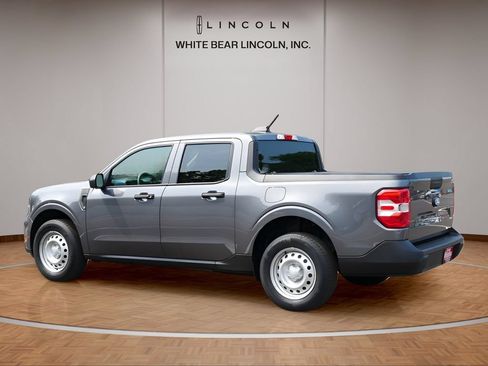 Used 2025 Ford Maverick XL FWD image 7