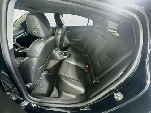 Used 2017 Chevrolet Volt LT w/ Comfort Package FWD image 25