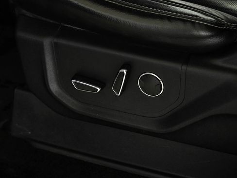Used 2017 Ford F150 Lariat RWD image 25