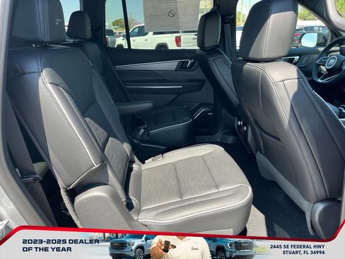 New 2026 Buick Enclave Sport Touring w/ Power Package image 18