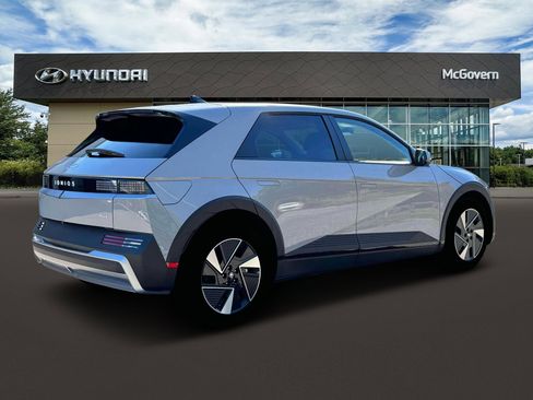 New 2026 Hyundai Ioniq 5 SEL image 8