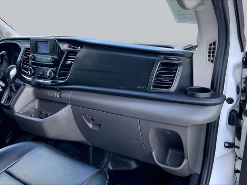 Used 2024 Ford Transit 250 148 Medium Roof RWD image 18