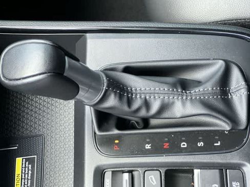 Used 2024 Honda CR-V EX-L image 16