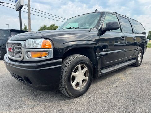 Used 2006 GMC Yukon XL Denali AWD/4WD image 2