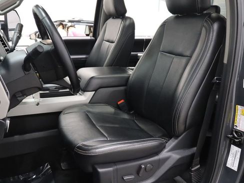 Used 2021 Ford F250 Lariat image 11